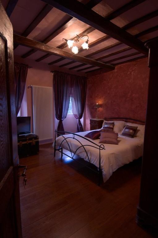 Locanda Guelfo Tredozio Eksteriør billede